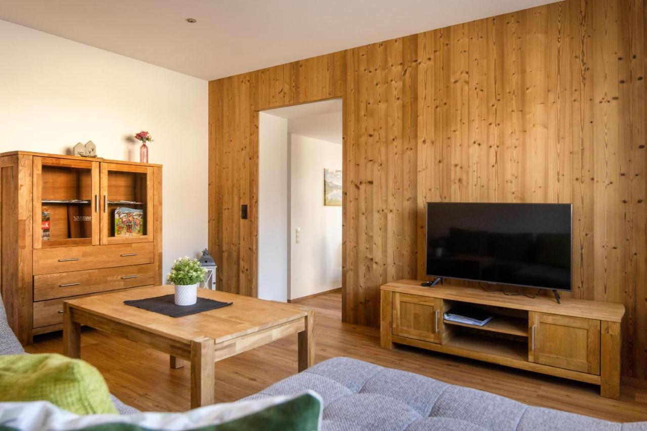 Ferienwohnung Valkastiel ฟานดันส์ ภายนอก รูปภาพ